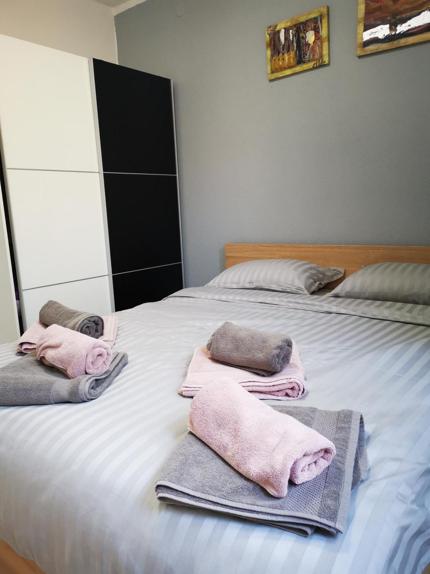 Apartments Busic بيوغْغاد نا موغو المظهر الخارجي الصورة
